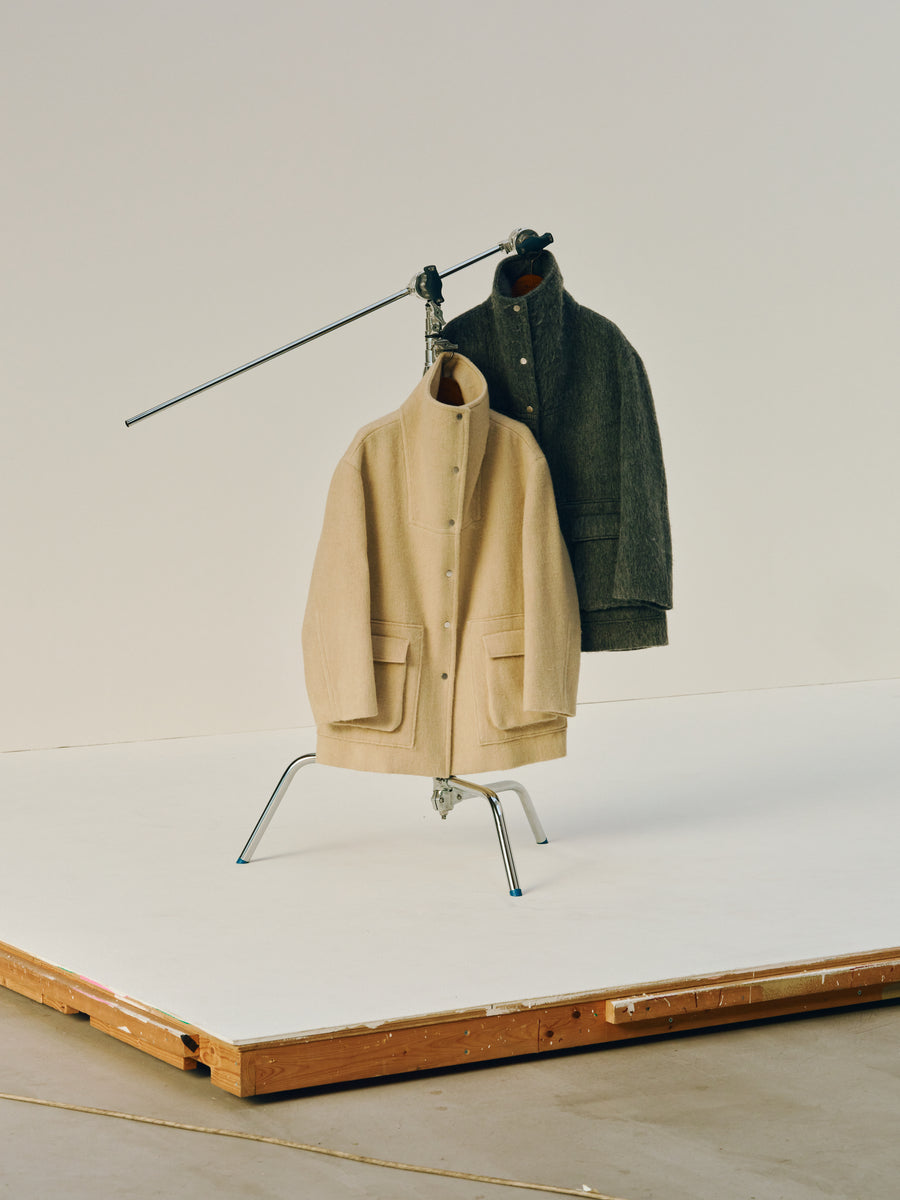 wool shaggy coat - Hella (ヘラ）公式通販サイト