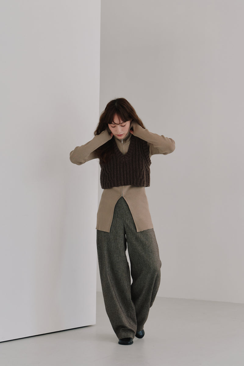 未使用 Hella HIGH WAIST COCOON SK silk nep cocoon pants - Hella (ヘラ）公式通販サイト