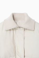 画像をギャラリービューアに読み込む, High Neck Padded Coat
