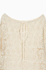 画像をギャラリービューアに読み込む, Scalloped Lace Top
