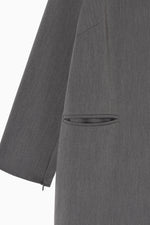 画像をギャラリービューアに読み込む, Flow Sleeve V Dress
