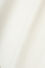 画像をギャラリービューアに読み込む, Ornamental Cutwork Top
