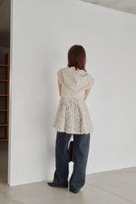 画像をギャラリービューアに読み込む, Cut Jacquard Peplum Hoodie
