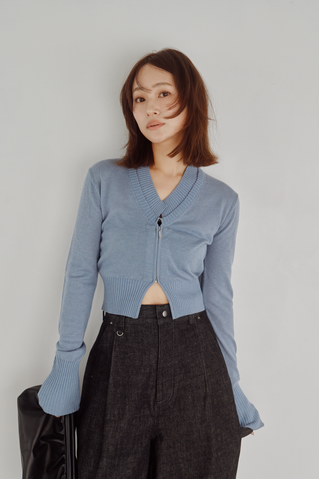 V Neck Zip Knit Cardigan