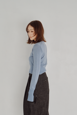 画像をギャラリービューアに読み込む, V Neck Zip Knit Cardigan
