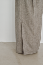 画像をギャラリービューアに読み込む, Herringbone Tweed Skirt
