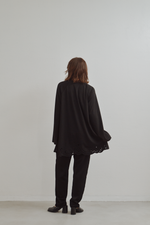 画像をギャラリービューアに読み込む, Ornamental Cutwork Top

