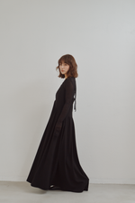 画像をギャラリービューアに読み込む, Tulle Insert V Dress
