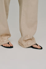 画像をギャラリービューアに読み込む, lace hem denim pants
