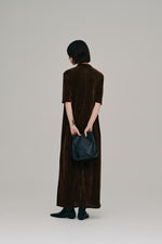 画像をギャラリービューアに読み込む, flocked tulle keyhole dress
