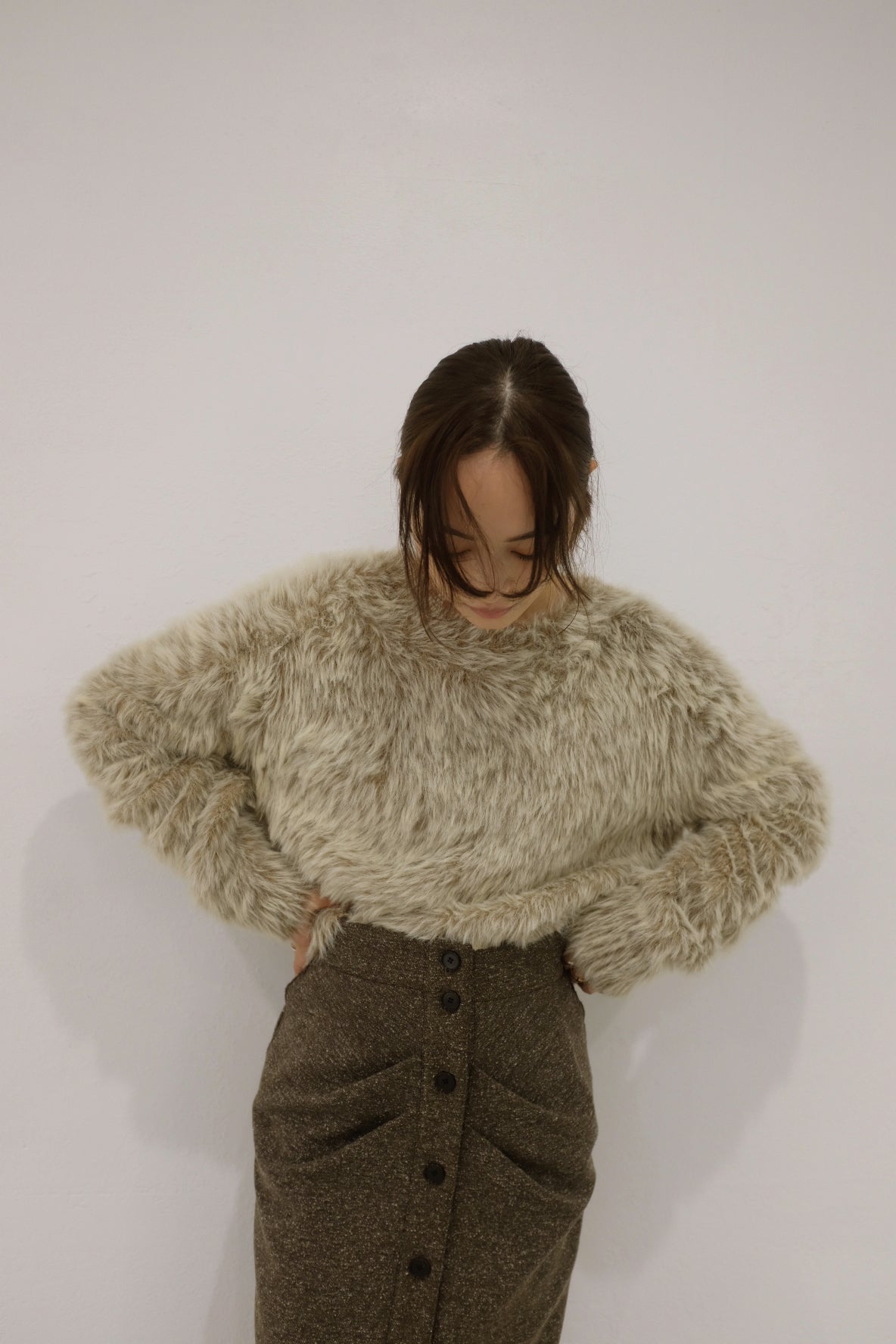 UNEVENNESS SHAGGY KNIT