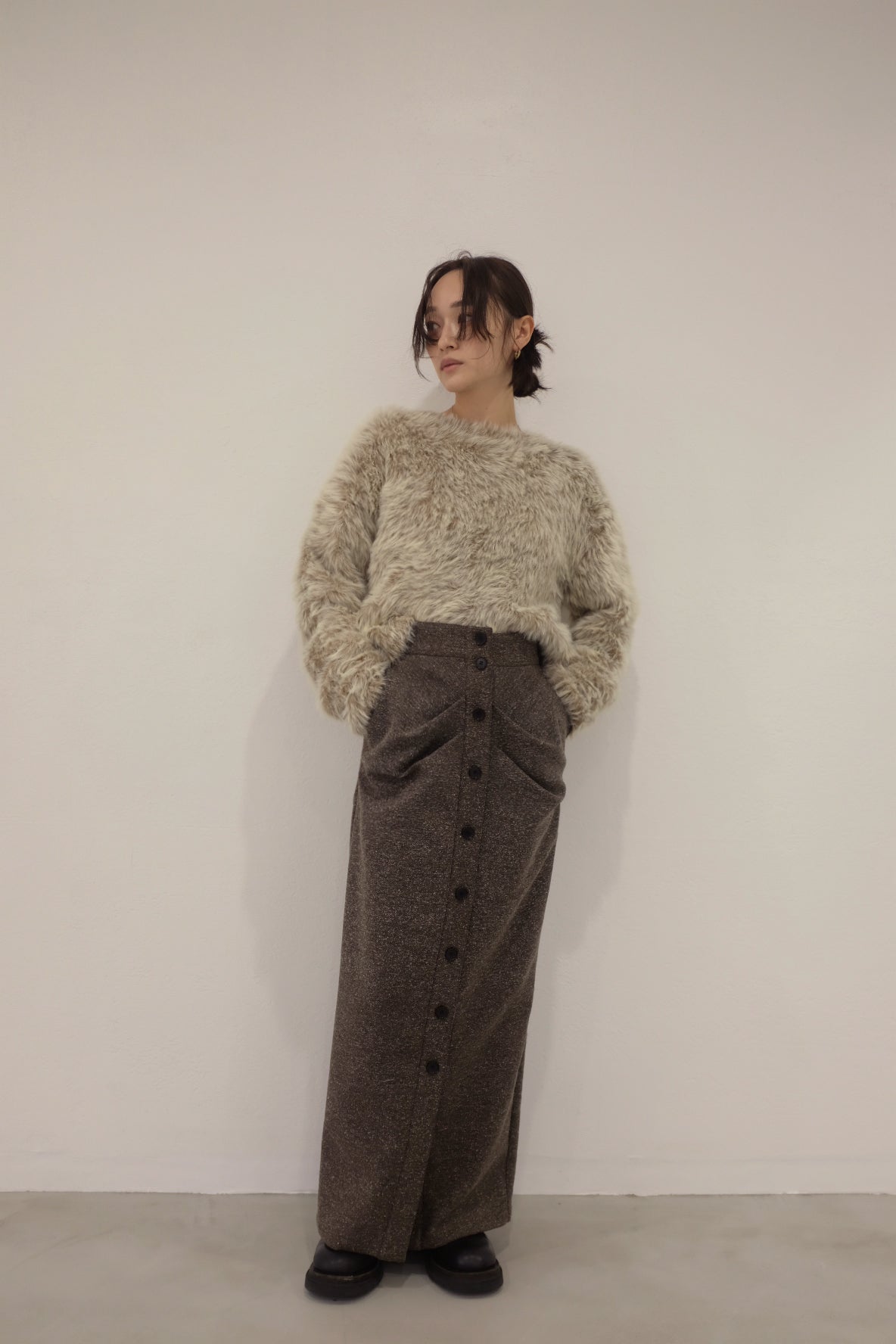 UNEVENNESS SHAGGY KNIT