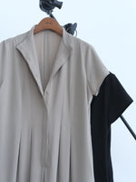 画像をギャラリービューアに読み込む, wide tuck jumpsuit
