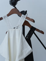 画像をギャラリービューアに読み込む, lace tie over dress
