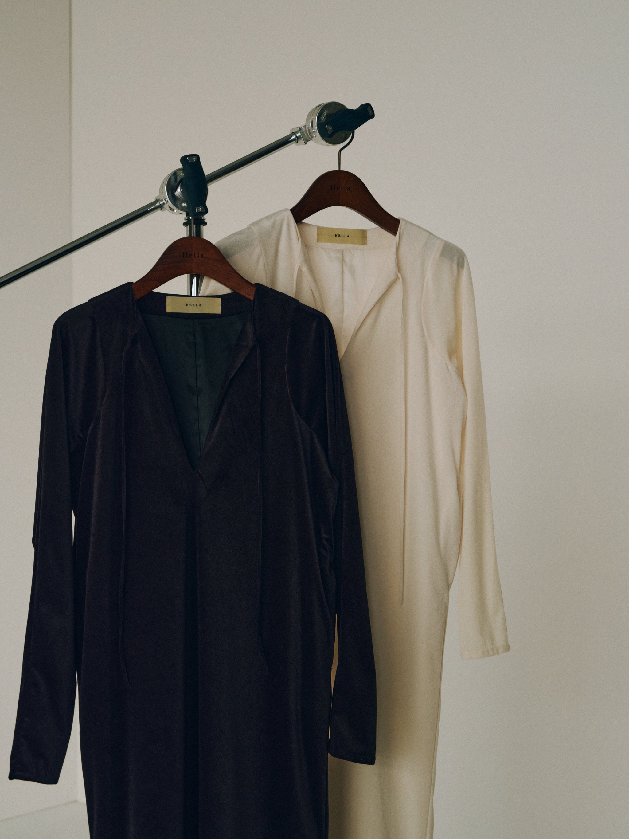 Hella LAYERED RIB DRESS チャコールS LAYERED RIB DRESS - Hella (ヘラ）公式通販サイト