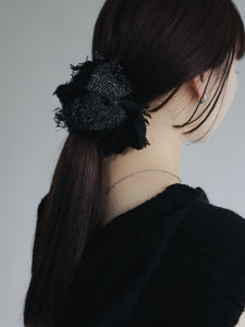 cut jacquard scrunchie