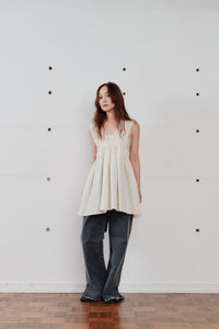 Hella ヘラ　cotton crepe gather top Ivory cotton crepe gather top - Hella (ヘラ）公式通販サイト