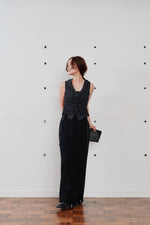 画像をギャラリービューアに読み込む, sheer pencil skirt
