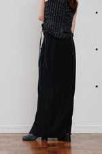 画像をギャラリービューアに読み込む, sheer pencil skirt
