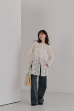 画像をギャラリービューアに読み込む, tulle embroidery shirt
