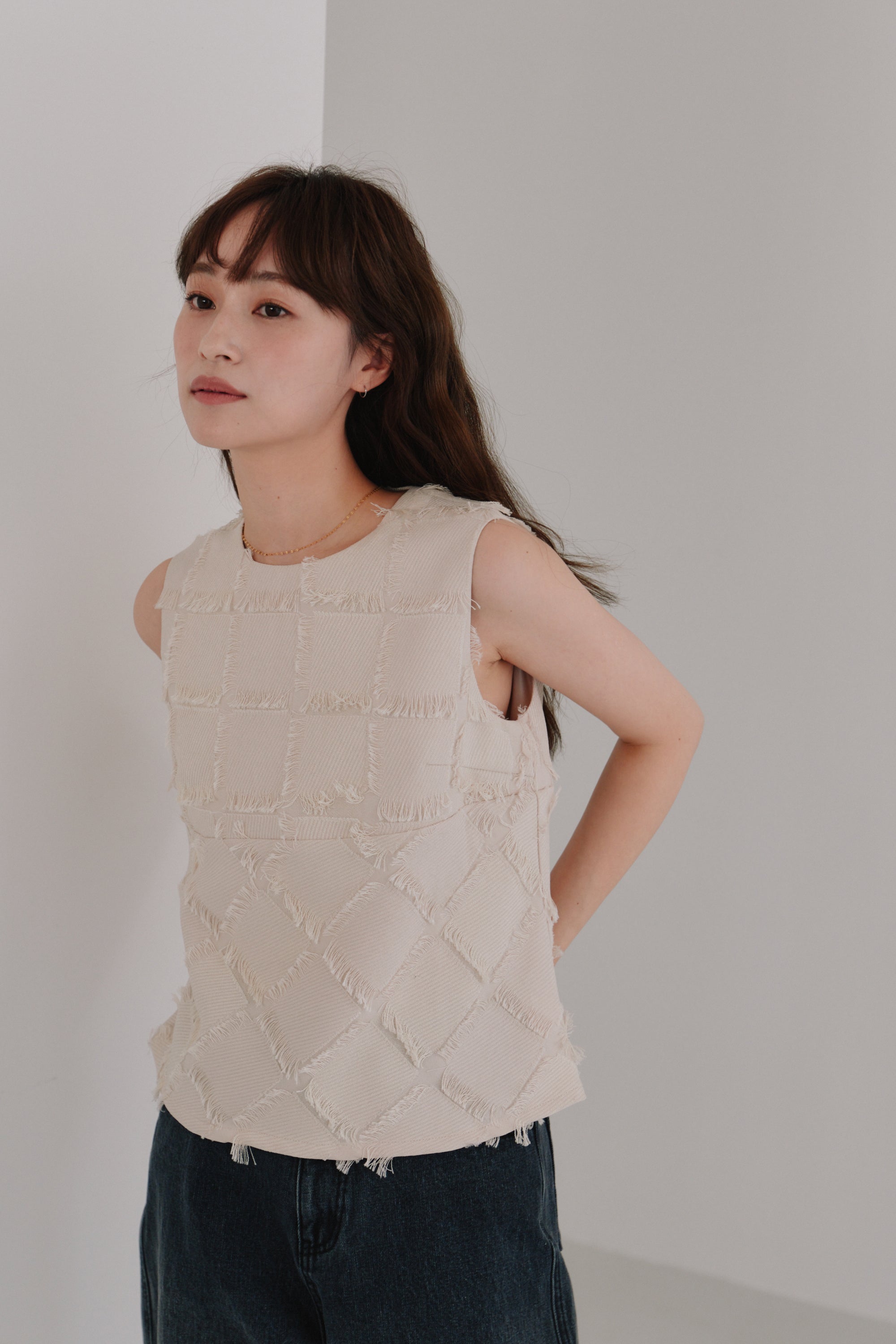 cut jacquard check blouse