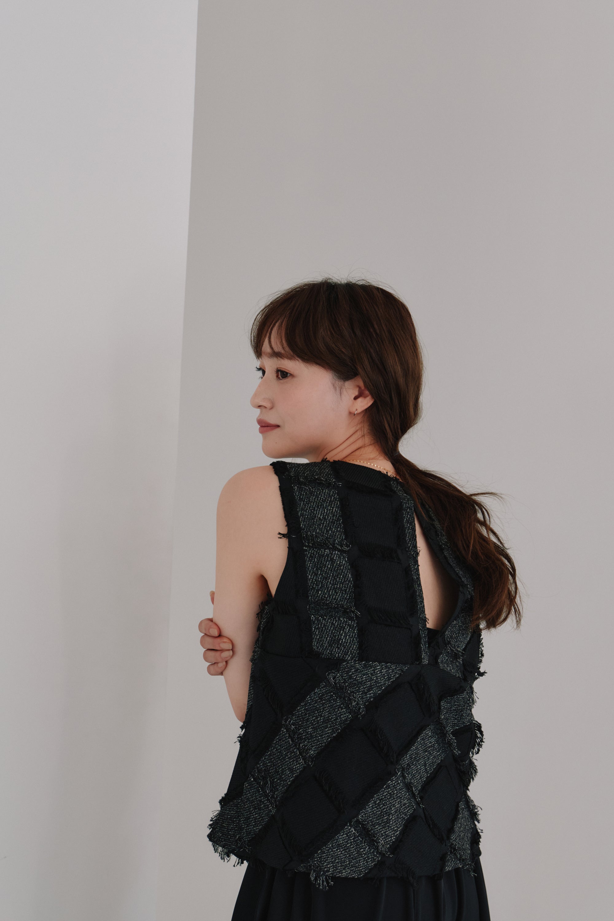 cut jacquard check blouse