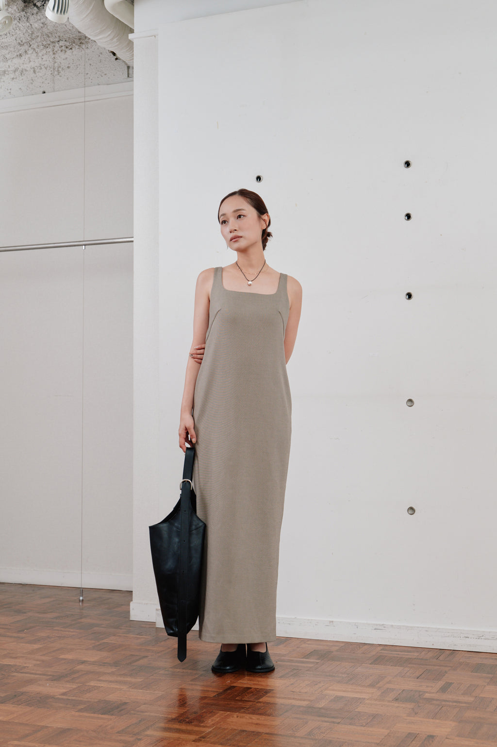 【POPUP先行販売アイテム】back tie cocoon dress