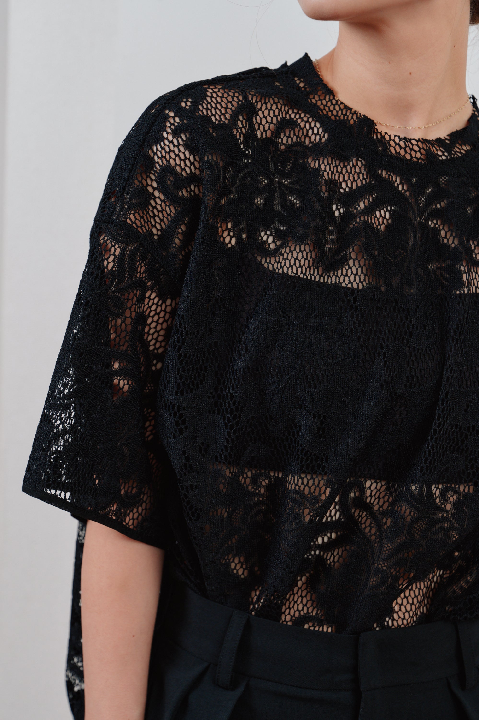 rascel lace half sleeve top