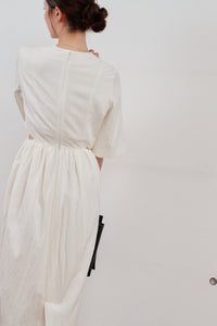 waist side slit cocoon dress - Hella (ヘラ）公式通販サイト