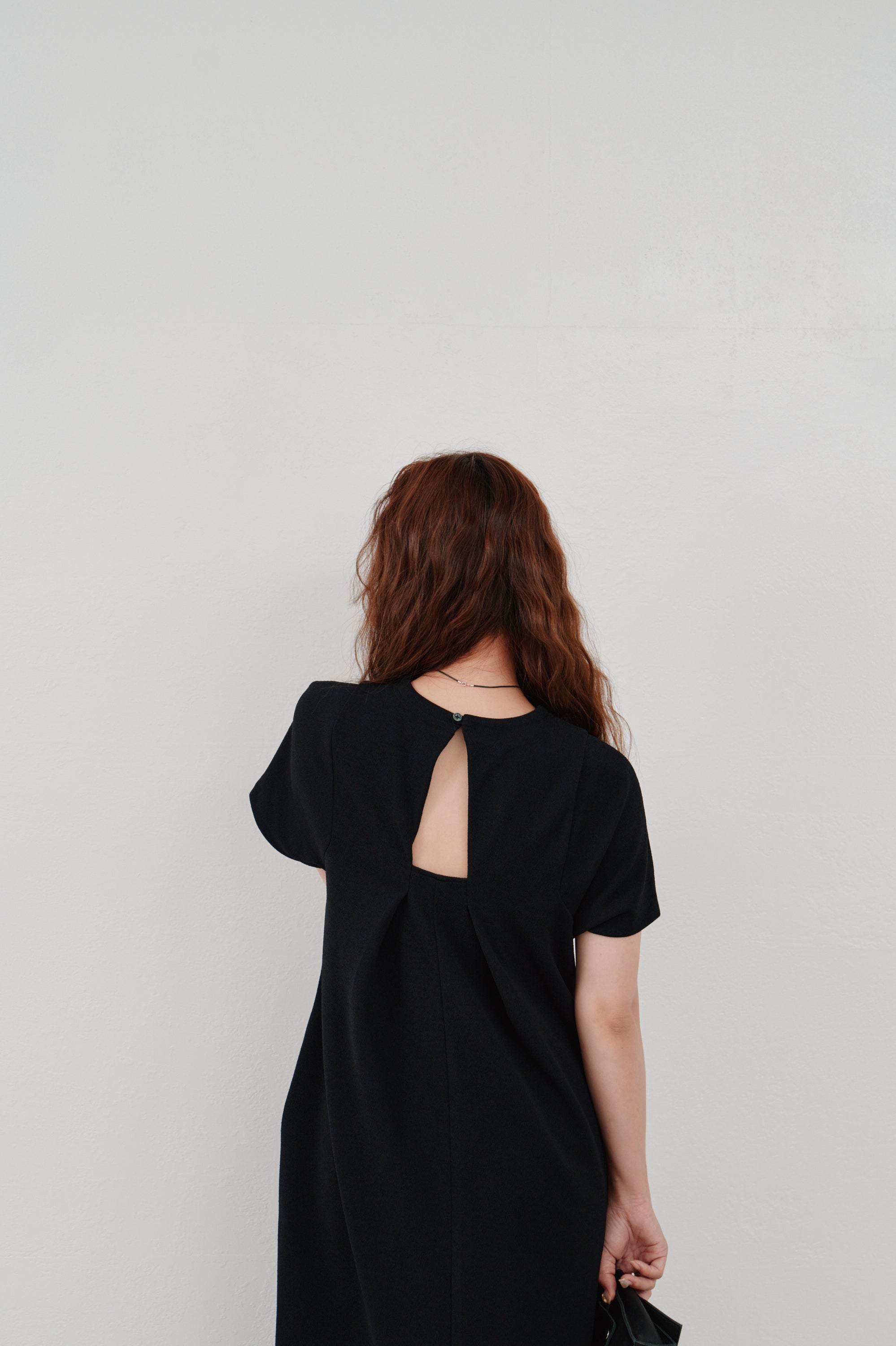 front tuck cocoon dress - Hella (ヘラ）公式通販サイト
