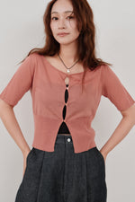 画像をギャラリービューアに読み込む, cropped sheer knit cardigan
