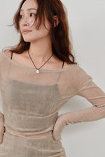 画像をギャラリービューアに読み込む, flocky tulle top
