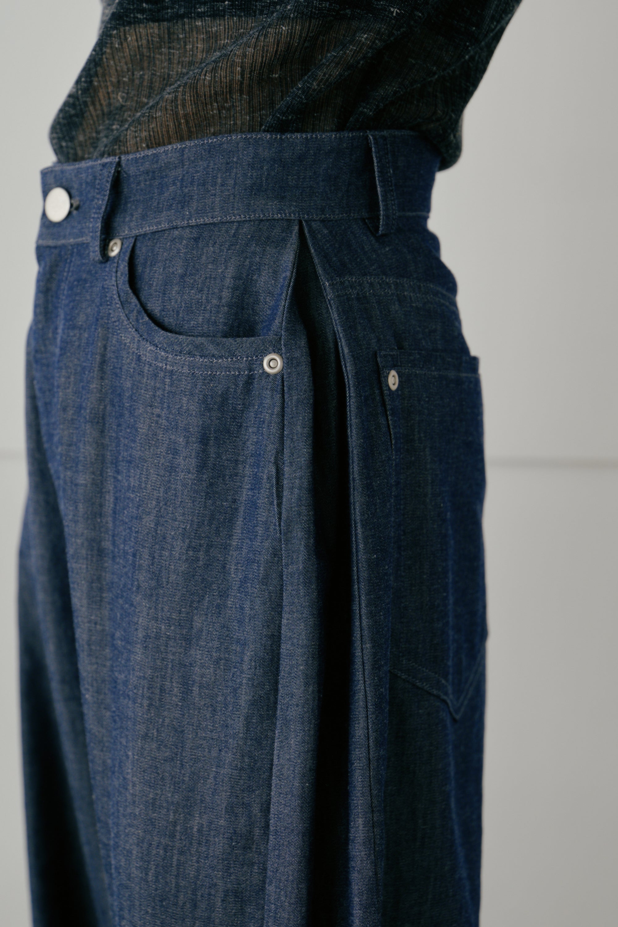 sidetuck denim