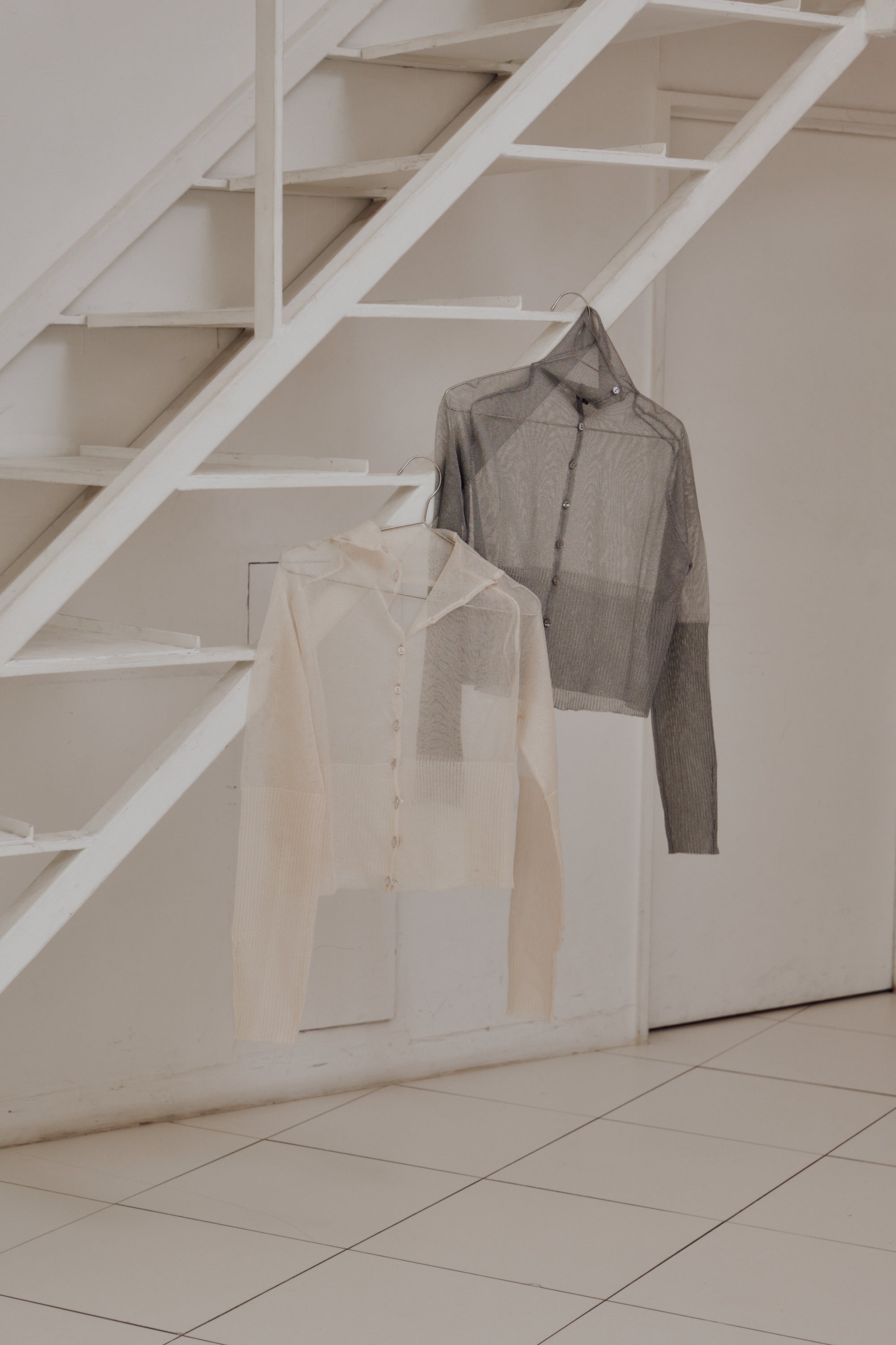Hella( ヘラ ) STRIPE OFF SHOULDER TOPS グレー Hella ヘラ｜通販セレクトショップHeartySelect