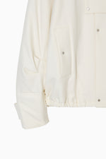 画像をギャラリービューアに読み込む, gun flap blouson
