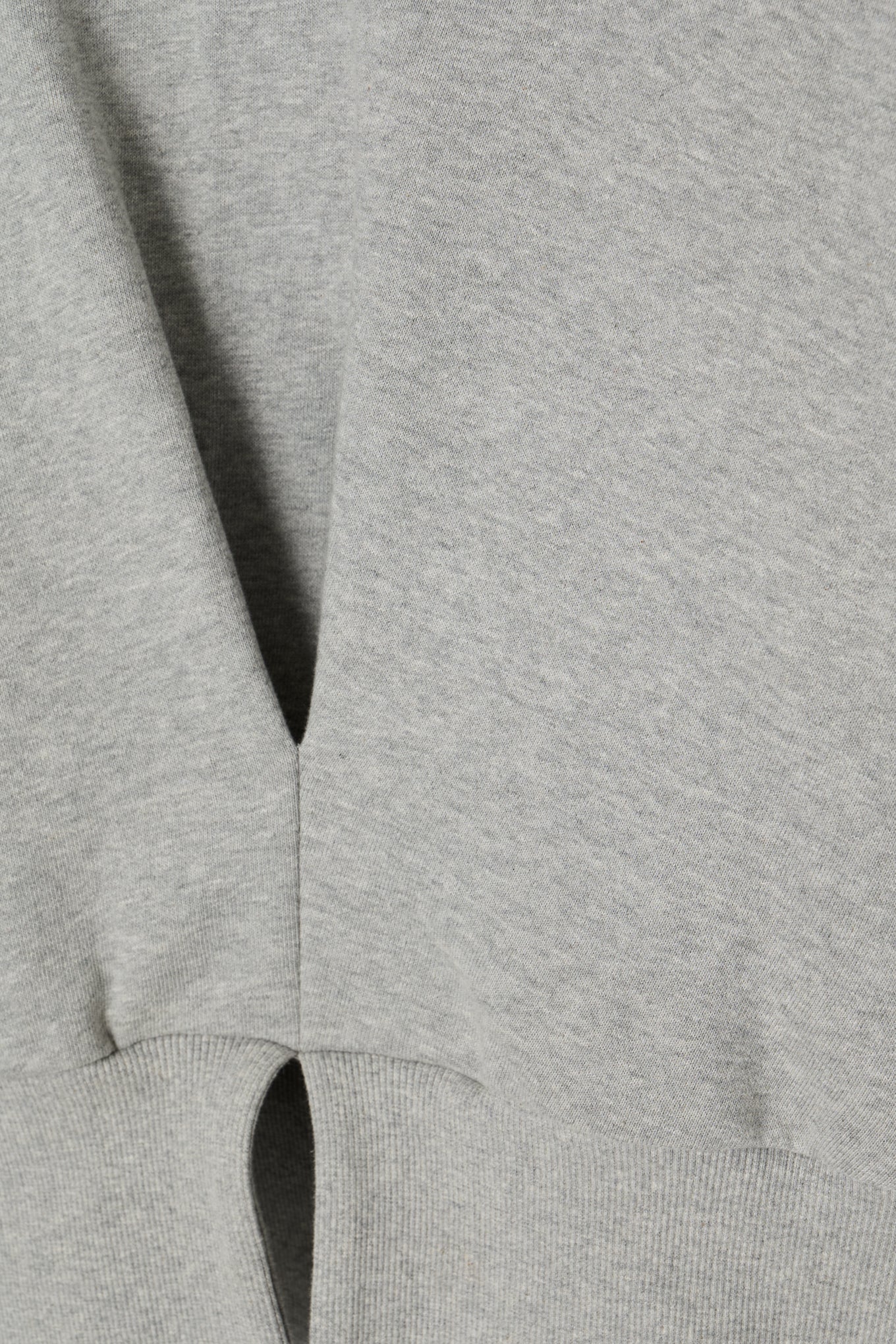 front tuck cropped sweat