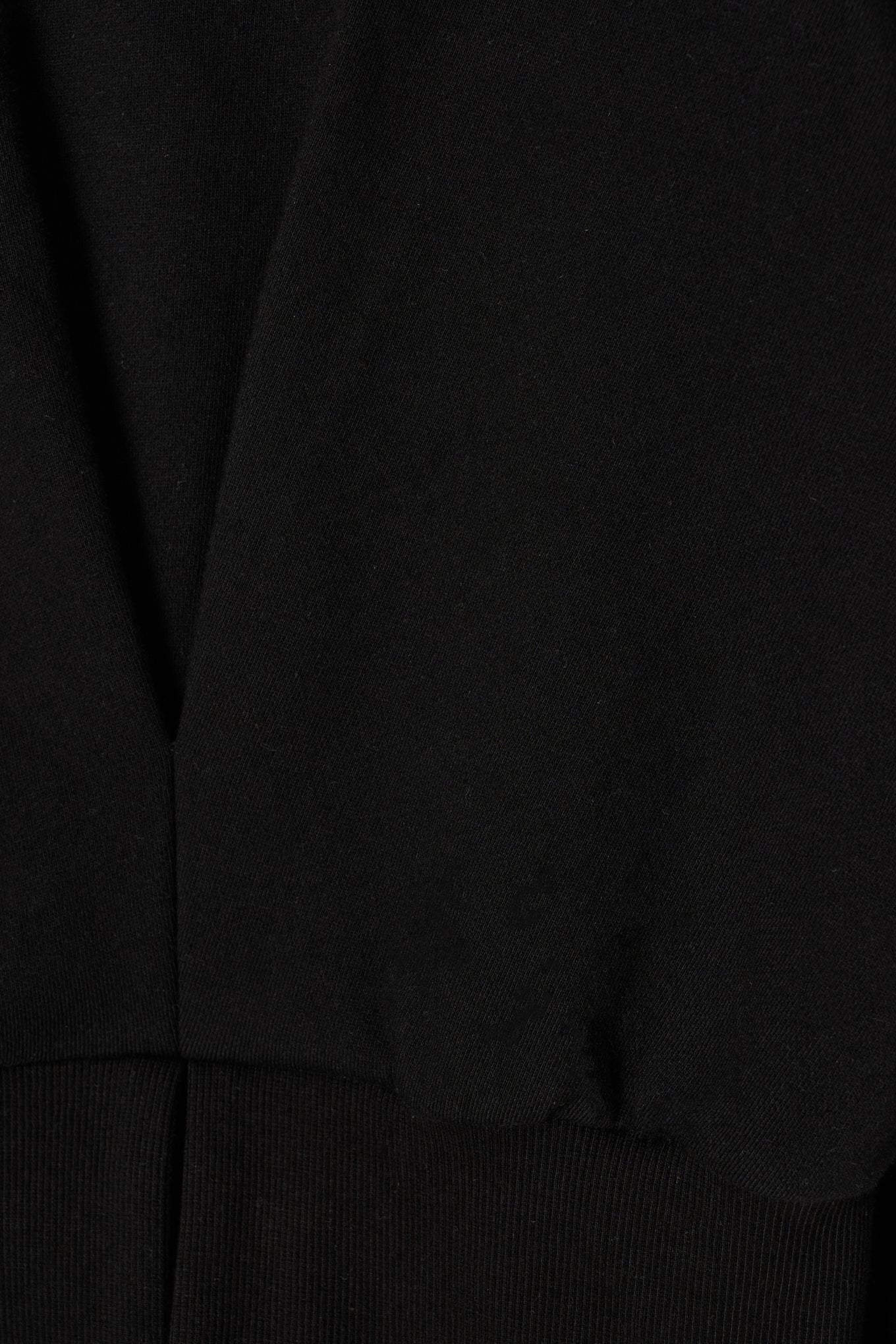 front tuck cropped sweat