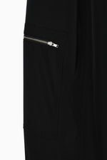 画像をギャラリービューアに読み込む, drawstring gloss pants
