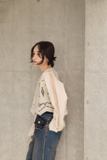 画像をギャラリービューアに読み込む, EMBROIDERY LACE BLOUSE
