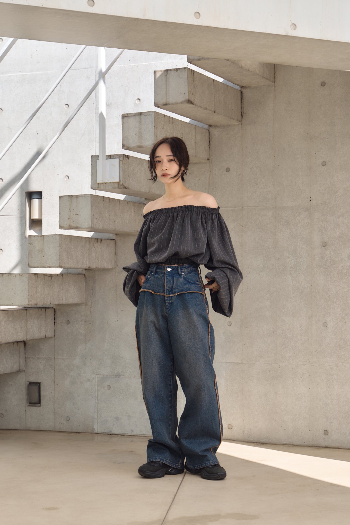 STRIPE OFF SHOULDER TOPS