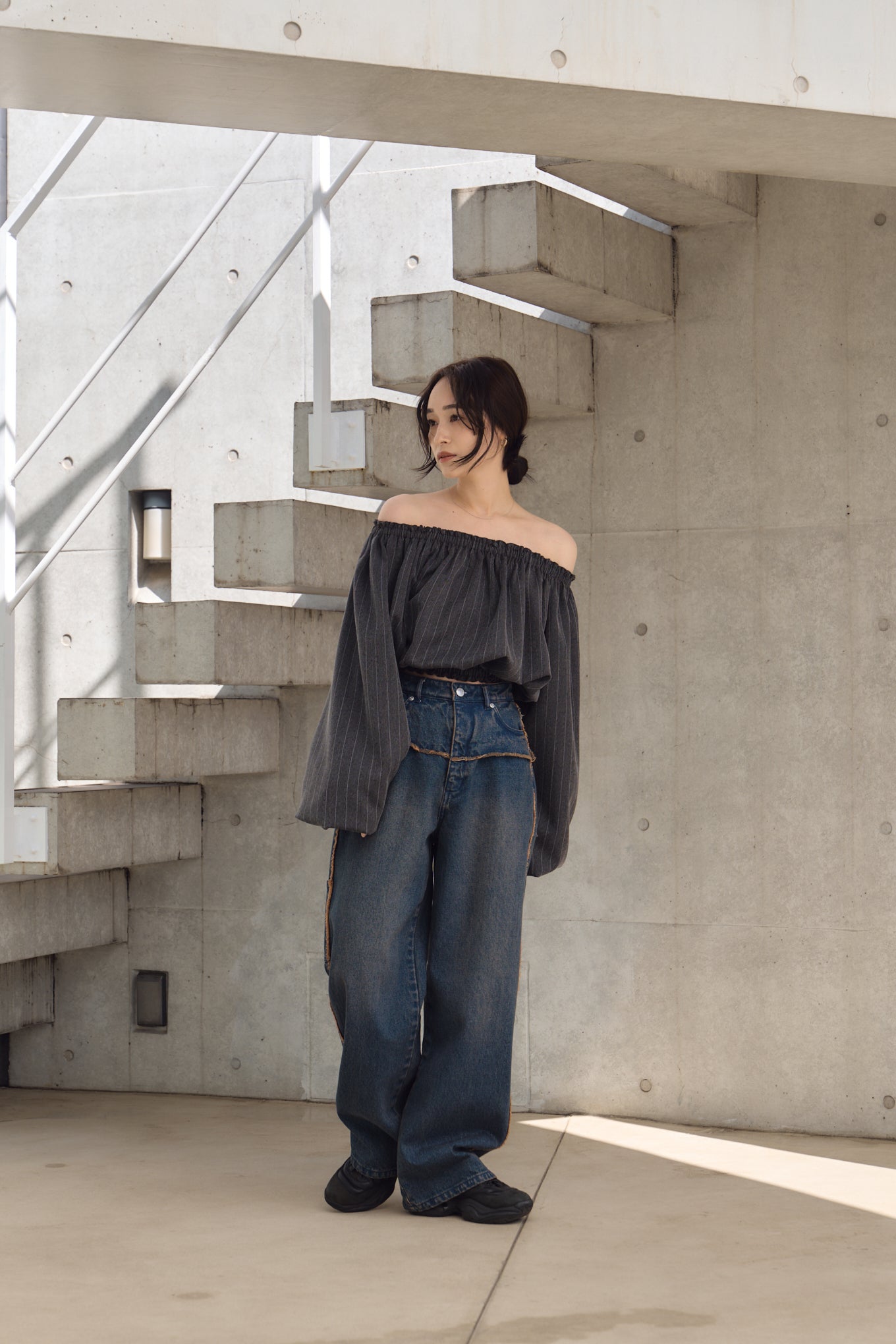 STRIPE OFF SHOULDER TOPS