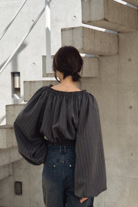 STRIPE OFF SHOULDER TOPS