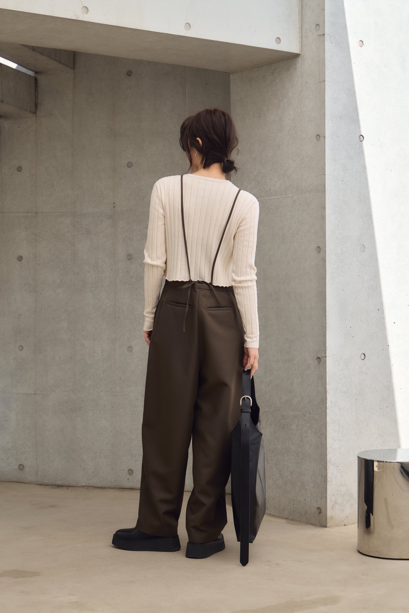 SUSPENDER COCOON PANTS