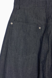 sidetuck denim