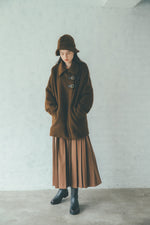 画像をギャラリービューアに読み込む, shaggy wool coat
