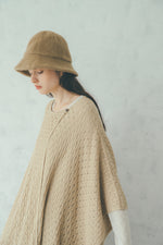 画像をギャラリービューアに読み込む, KNIT GOWN
