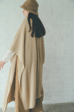 画像をギャラリービューアに読み込む, KNIT GOWN
