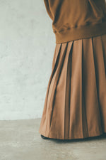 画像をギャラリービューアに読み込む, pleats volume skirt
