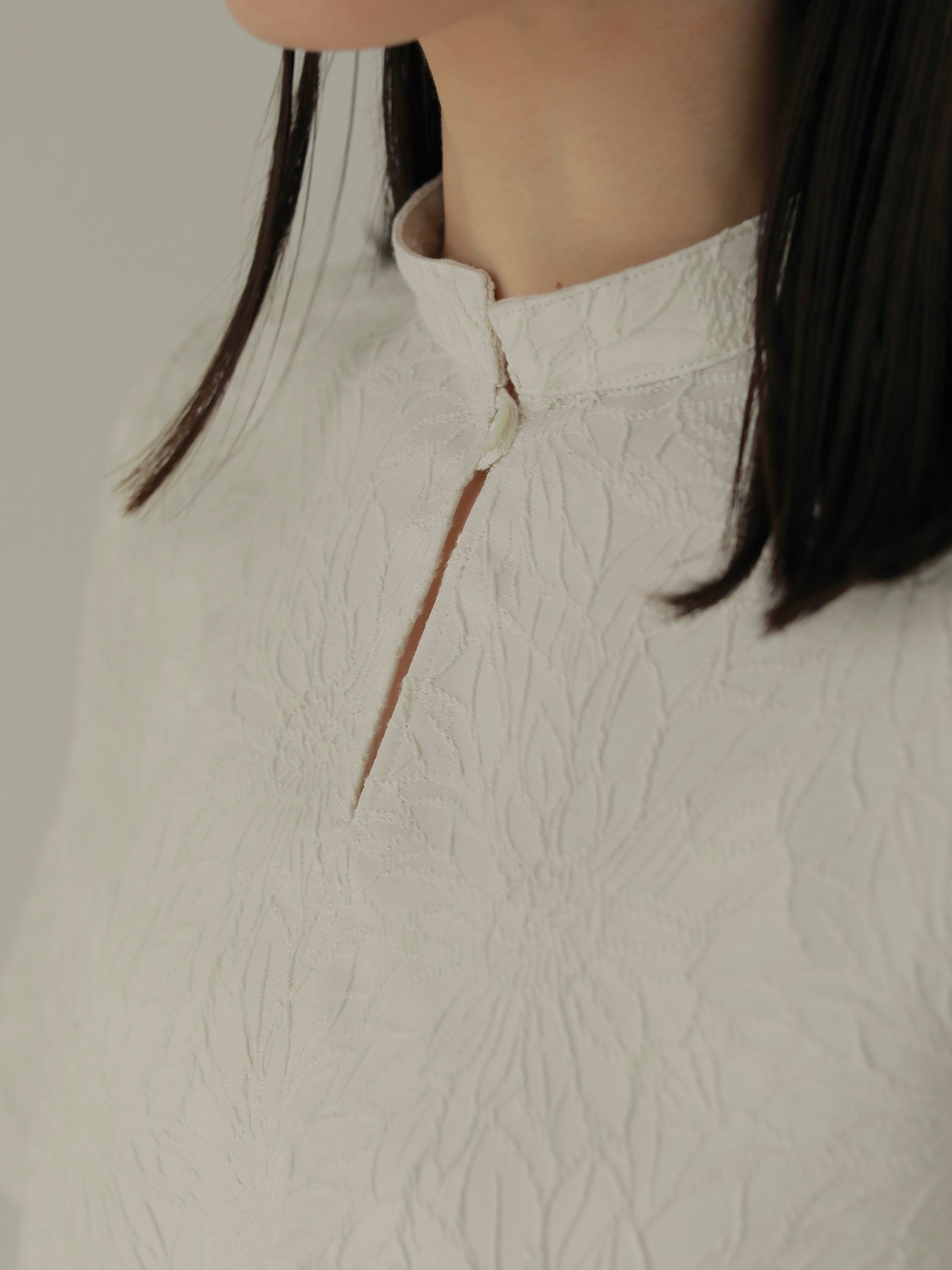 JACQUARD CROPPED BLOUSE