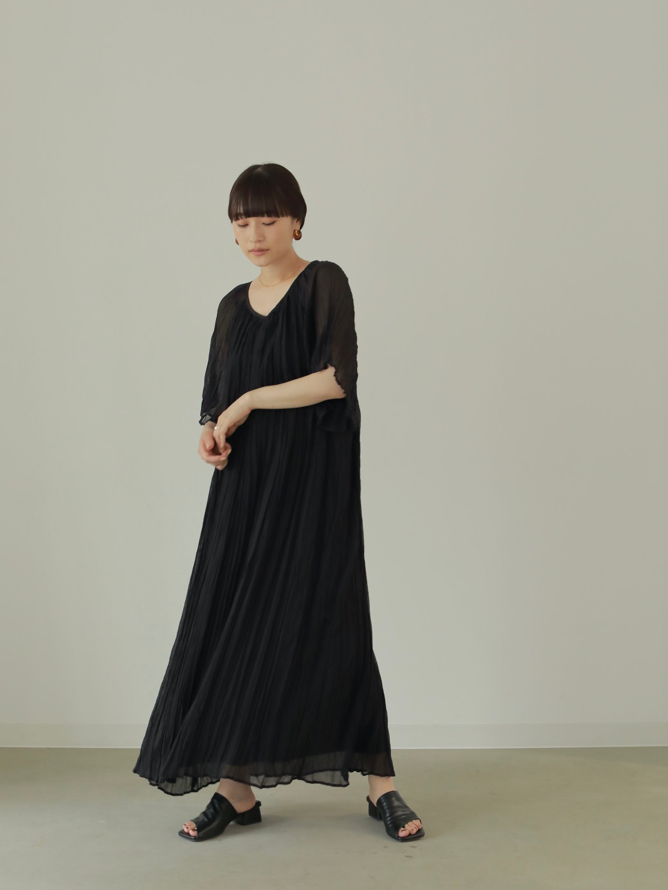 CREPE BACKTIE DRESS